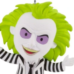 Beetlejuice™ Hallmark Ornament -Hallmark Gift Shop Beetlejuice Christmas Ornament 3HCM3252 06