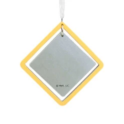 Born To Ride Bicycle Hallmark Ornament -Hallmark Gift Shop Born to Ride Bicycle Christmas Ornament 1HAJ2057 07