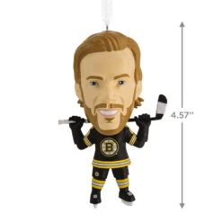 Hallmark NHL Boston Bruins® David Pastrnák Bobblehead Ornament -Hallmark Gift Shop Bruins David Pastrnak Bobblehead Christmas Ornament 1OSL2383 03