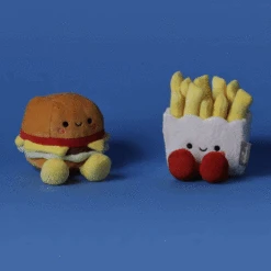 New Release -Hallmark Gift Shop Cheeseburger and French Fries Magnetic Plush 1KID1643 02