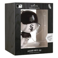 Hallmark MLB Chicago White Sox™ Bobblehead Ornament -Hallmark Gift Shop Chicago White Sox Bobblehead Christmas Ornament 1OSL2439 04