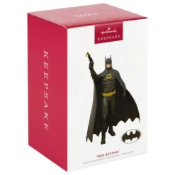Hallmark DC™ 1989 Batman™ Ornament -Hallmark Gift Shop DC Comics Batman Keepsake Ornament 1999QXI6127 04