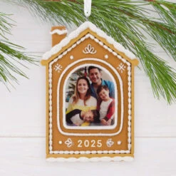 Gingerbread House 2025 Photo Frame Hallmark Ornament -Hallmark Gift Shop Gingerbread House Photo Frame Christmas Ornament 1HGO3584 02