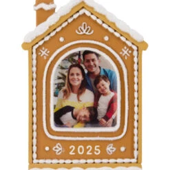 Gingerbread House 2025 Photo Frame Hallmark Ornament -Hallmark Gift Shop Gingerbread House Photo Frame Christmas Ornament 1HGO3584 06