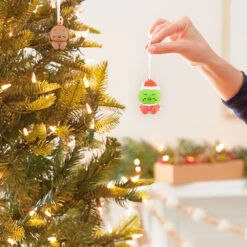 Better Together Dr. Seuss's How The Grinch Stole Christmas!™ Grinch And Max Magnetic Hallmark Ornaments, Set Of 2 -Hallmark Gift Shop Grinch and Max Magnetic Christmas Ornaments 3HCM4076 05