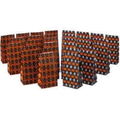 Hallmark Halloween 30-Pack Assorted Paper Goodie Bags -Hallmark Gift Shop Halloween Assorted Paper Treat Bags 5HGB1881 04