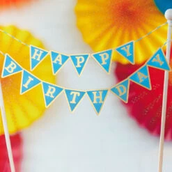 Hallmark 16" Happy Birthday Cake Jumbo Birthday Card -Hallmark Gift Shop Happy Birthday Cake Birthday Card 999CBG3002 04