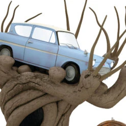 Hallmark Harry Potter And The Chamber Of Secrets™ Collection Flying Ford Anglia In The Whomping Willow™ Tree Topper With Light And Sound -Hallmark Gift Shop Harry Potter Flying Car in Tree Tree Topper 1QFM3911 06
