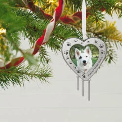 Hallmark Forever In Our Hearts Metal Photo Frame Pet Memorial Ornament -Hallmark Gift Shop HeartShaped Pet Picture Frame Keepsake Ornament 1999QHX3087 02