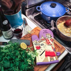 Blue Q Oops, I'm Drunk Oven Mitt 7 Blue Q Oops, I'm Drunk Oven Mitt -Hallmark Gift Shop Oops Im Drunk Oven Mitt WW120 03