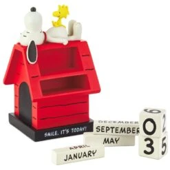Hallmark Peanuts® Snoopy Smile Perpetual Calendar -Hallmark Gift Shop Peanuts Snoopy on Doghouse Smile Perpetual Calendar 1PAJ2127 03