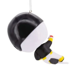 Hallmark MLB Pittsburgh Pirates™ Bobblehead Ornament -Hallmark Gift Shop Pittsburgh Pirates Bobblehead Christmas Ornament 1OSL2454 05