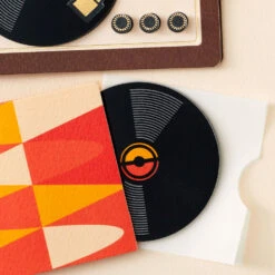 Hallmark For The Record Birthday Card -Hallmark Gift Shop Record Player and Vinyl Record Birthday Card 859LAD3016 04