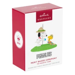 Hallmark The Peanuts® Gang Merit Badge Ceremony Ornament -Hallmark Gift Shop Snoopy Merit Badge Ceremony Keepsake Ornament 5QXI8715 08