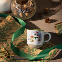 Winter Friends Mug And Matching Card -Hallmark Gift Shop Snowman and Cardinals Mug With Card 2020220254 04