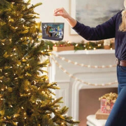 Hallmark Star Wars: A New Hope™ "Let The Wookiee™ Win" Ornament With Video, Light And Sound -Hallmark Gift Shop Star Wars Chewie C3PO R2D2 Keepsake Ornament 5QXI8682 05