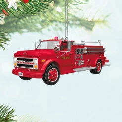 Hallmark Fire Brigade 1968 Chevrolet® Fire Engine 2025 Ornament With Light -Hallmark Gift Shop Vintage Fire Truck 2025 Keepsake Ornament 5QXR8315 02
