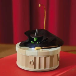 Hallmark The Wizard Of Oz™ I'm Melting! I'm Melting! Ornament With Light, Sound And Motion -Hallmark Gift Shop Wizard of Oz Wicked Witch Keepsake Ornament 5QXI8365 03